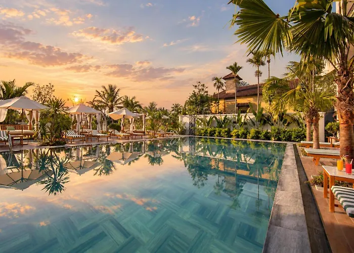 Shining Riverside Hoi An Boutique & Spa